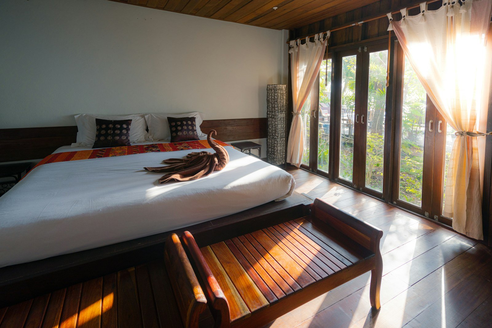 Gran suite con living y vista urbana